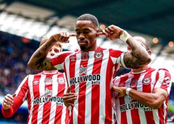 Futbolistas que apuestan: ética que rompe el deporte