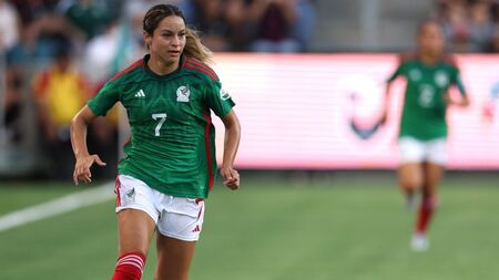 Scarlett Camberos ahora jugará en la liga de USA