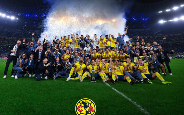 América Tricampeón