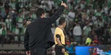 Efraín Juárez renuncia a Atlético Nacional