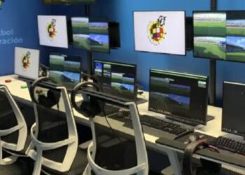 ¿Quién gestiona el VAR en LaLiga? Millonario aptrocinio